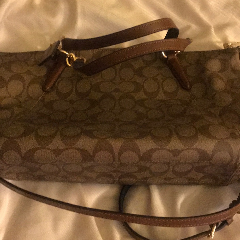 Coach handbag - Picture 3 of 3